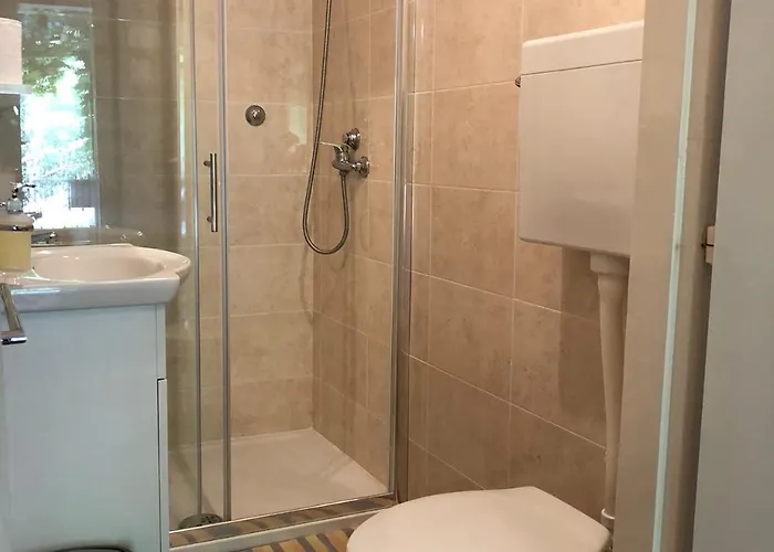 Legac * Starigrad (Kvarner)